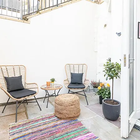 Esplanade Retreat Διαμέρισμα *